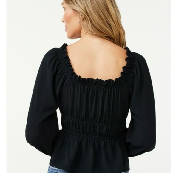 NWT Black Puff Sleeve Smocked Blouse - Picture 5 of 7